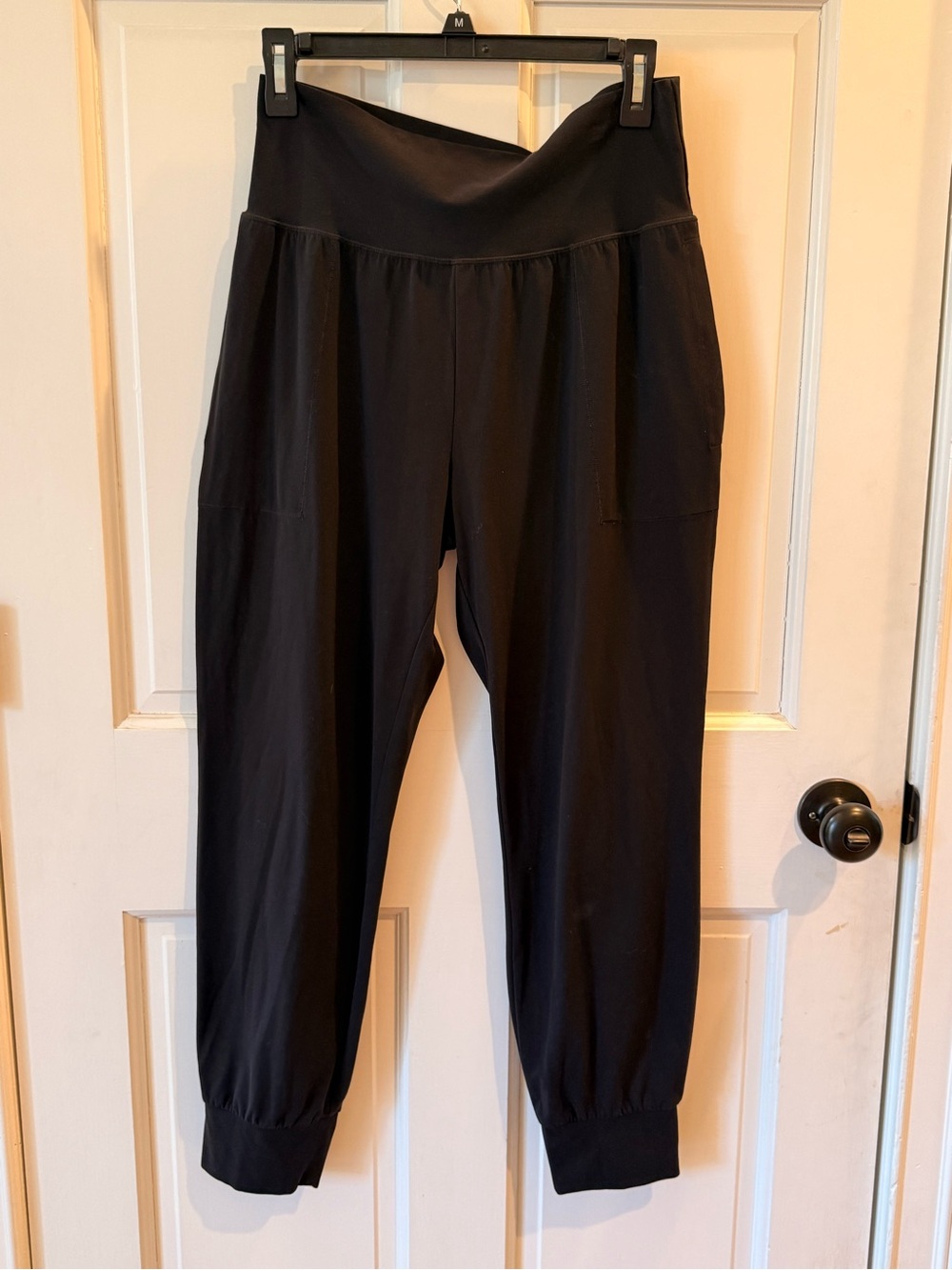 Athleta Salutation Joggers SZ M